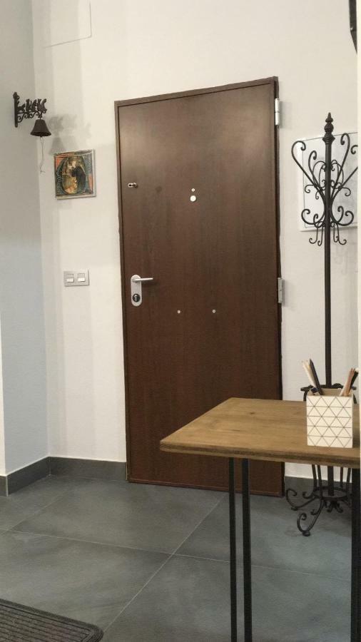 Appartement La Guarida Del Fraile à Grenade Extérieur photo